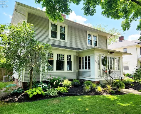 226 42nd St, Sandusky, OH 44870