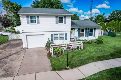 3819 Didion Dr, Sandusky, OH 44870
