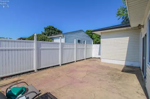 219 Brinker St, Bellevue, OH 44811 photo 11