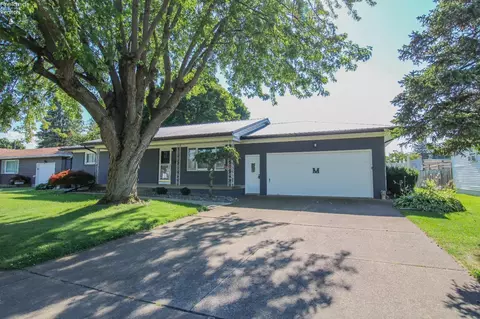 219 Brinker St, Bellevue, OH 44811