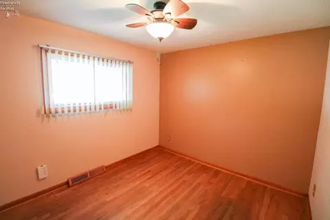 219 Brinker St, Bellevue, OH 44811 photo 27