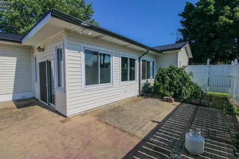 219 Brinker St, Bellevue, OH 44811 photo 10