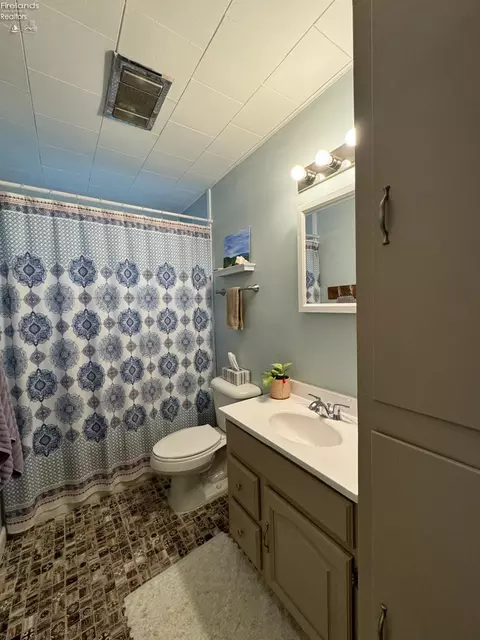 2000 Winkle, Milan, OH 44846 photo 19