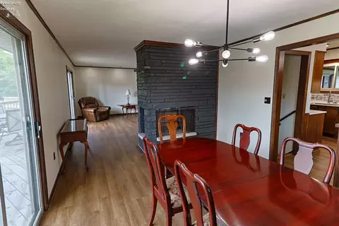 Dining - 1205 Riverside Dr, Huron, OH 44839 photo 2 of 3
