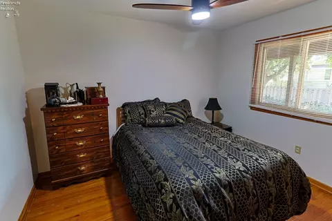 Bedroom - 1205 Riverside Dr, Huron, OH 44839 photo 1 of 4