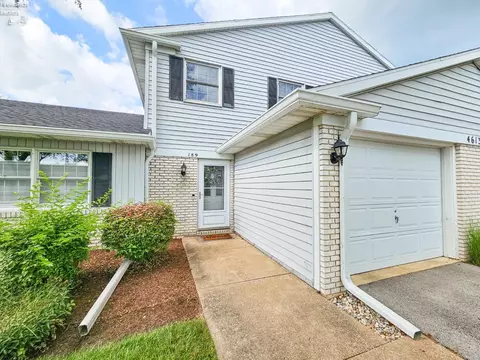4613 Pinewood Dr #189, Sandusky, OH 44870