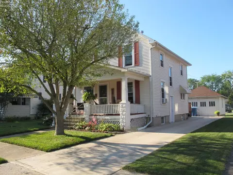 1019 Miller St, Fremont, OH 43420