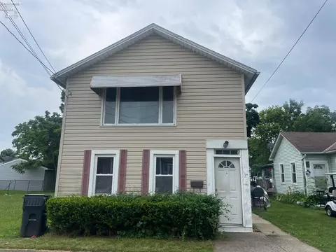 216 Neil St, Sandusky, OH 44870
