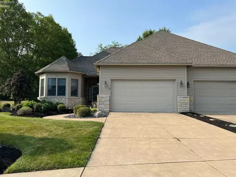 193 Briarcrest Vlg, Norwalk, OH 44857
