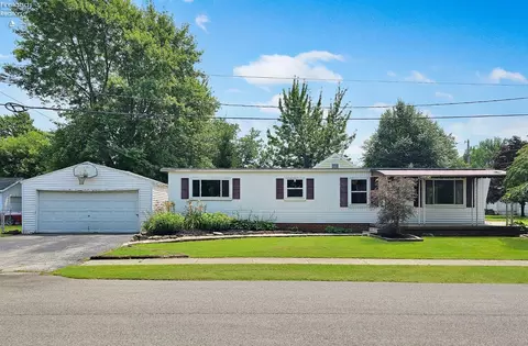 164 Midvale Ave, Clyde, OH 43410