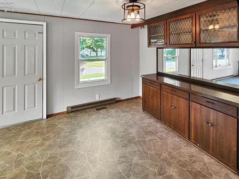 164 Midvale Ave, Clyde, OH 43410 photo 9