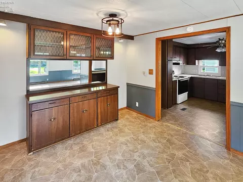 164 Midvale Ave, Clyde, OH 43410 photo 11