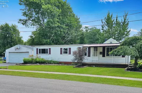 164 Midvale Ave, Clyde, OH 43410 photo 3