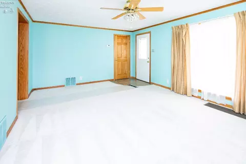 650 Vine St, Clyde, OH 43410 photo 9