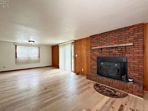 199 E Davis St, Tiffin, OH 44883 photo 11