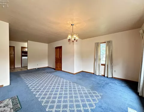 199 E Davis St, Tiffin, OH 44883 photo 13