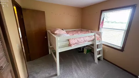 Bedroom - 3227 Fern Rd, Willard, OH 44890 photo 5 of 7