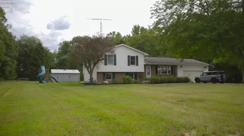 Exterior - 3227 Fern Rd, Willard, OH 44890 photo 1 of 8