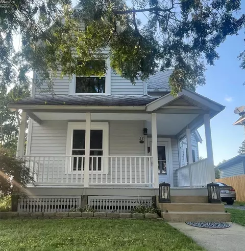 22 Walnut St, Norwalk, OH 44857