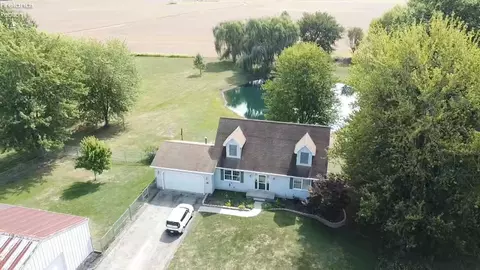 52675 N Ridge Rd, Vermilion, OH 44089