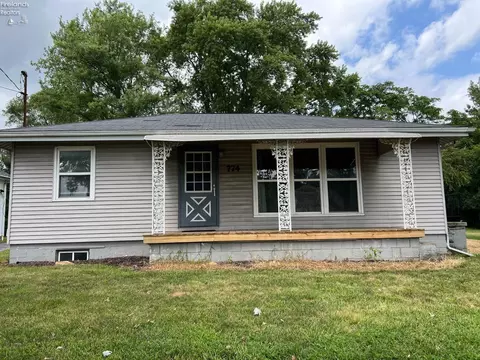 774 W Main St, Bellevue, OH 44811