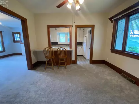 734 Park St, Willard, OH 44890 photo 14