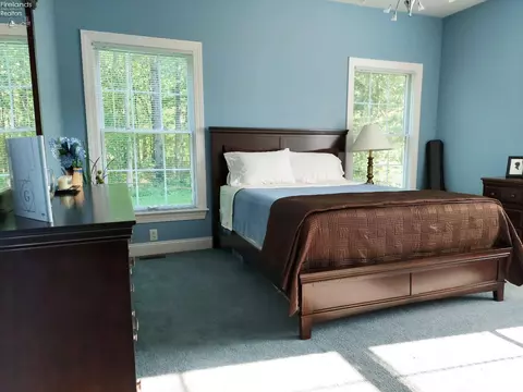 709 Kennedy Dr, Willard, OH 44890 photo 19