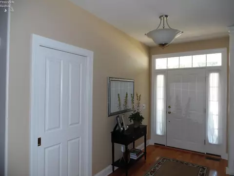709 Kennedy Dr, Willard, OH 44890 photo 6