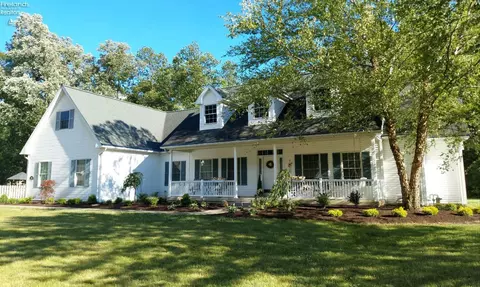709 Kennedy Dr, Willard, OH 44890 photo 2