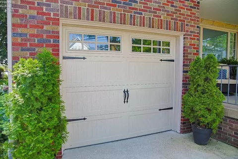 218 Williams St, Huron, OH 44839 photo 3