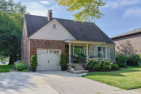 218 Williams St, Huron, OH 44839