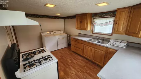Other - 11 N Main St, Willard, OH 44890 photo 4 of 8