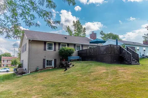 508 Cottonwood Dr, Willard, OH 44890 photo 32
