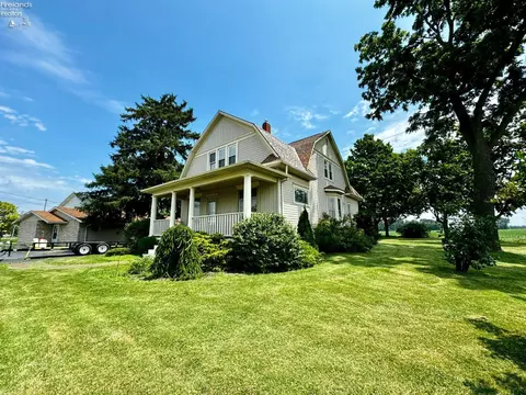 3216 Hayes Ave, Sandusky, OH 44870