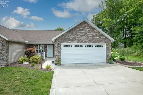 1935 Sandelwood Dr, Mansfield, OH 44906