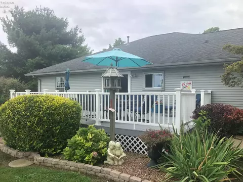 Exterior - 911 Bogart Rd, Huron, OH 44839 photo 10 of 29