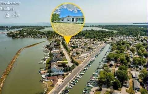 1681 N Coldwater Crossing Rd, Marblehead, OH 43440