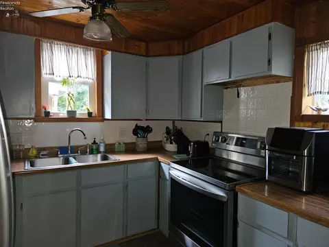 12 Corwin St, Norwalk, OH 44857 photo 7