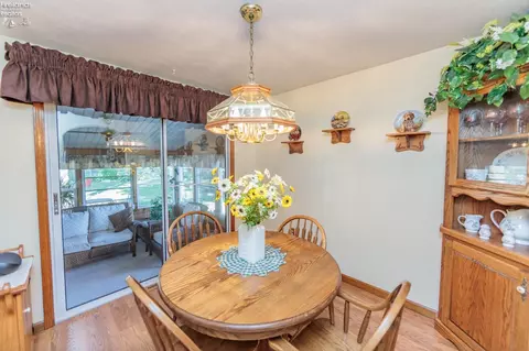 824 Strowbridge Dr, Huron, OH 44839 photo 5