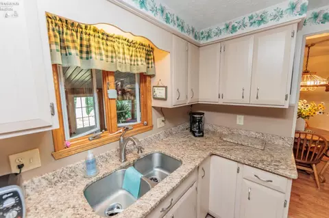 824 Strowbridge Dr, Huron, OH 44839 photo 18