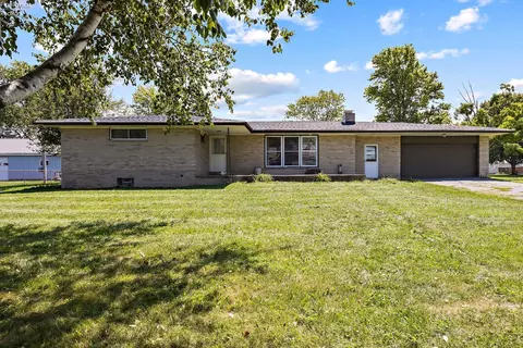 5304 Rockwood Dr, Castalia, OH 44824