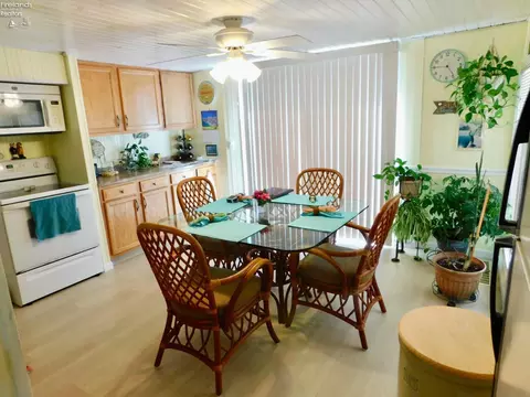503 Stan Dr, Huron, OH 44839 photo 5