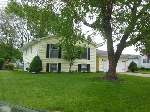 2810 Sweetbriar, Sandusky, OH 44870