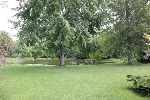 2401 Collins Rd, Collins, OH 44826 photo 7
