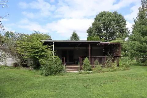 2401 Collins Rd, Collins, OH 44826 photo 5