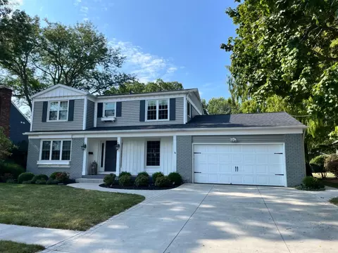 912 Beachside, Huron, OH 44839