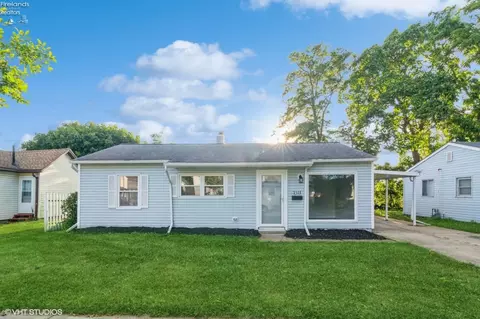 1511 Harrison St, Sandusky, OH 44870