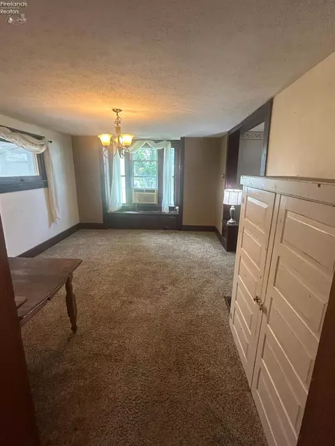 10 E Harkness St, Norwalk, OH 44857 photo 9