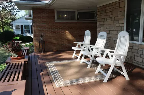 Exterior - 715 Maplewood St, Willard, OH 44890 photo 2 of 12