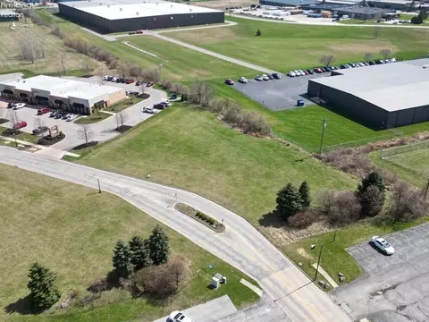 32 Stower Ln, Norwalk, OH 44857